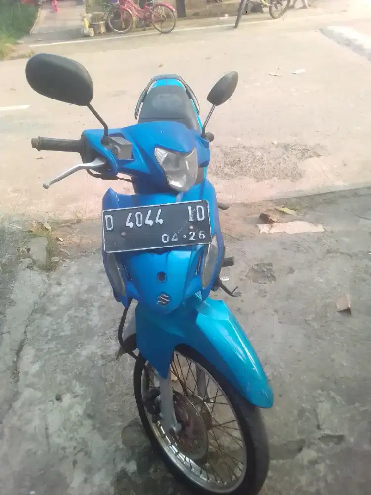 Dijual cepat Suzuki smash Titan plat D Lok dibekasi