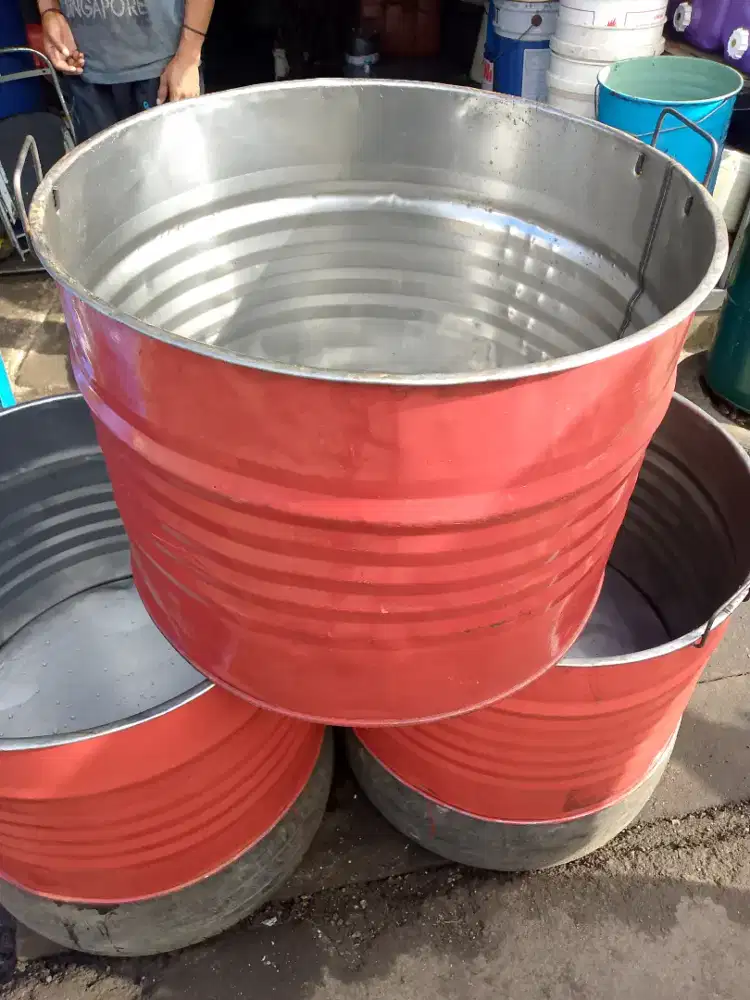 Drum besi pot/t4 sampah