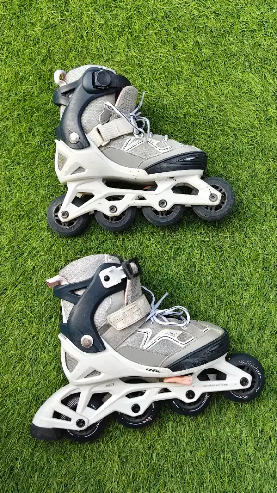 Sepatu Roda Anak Size 32-25