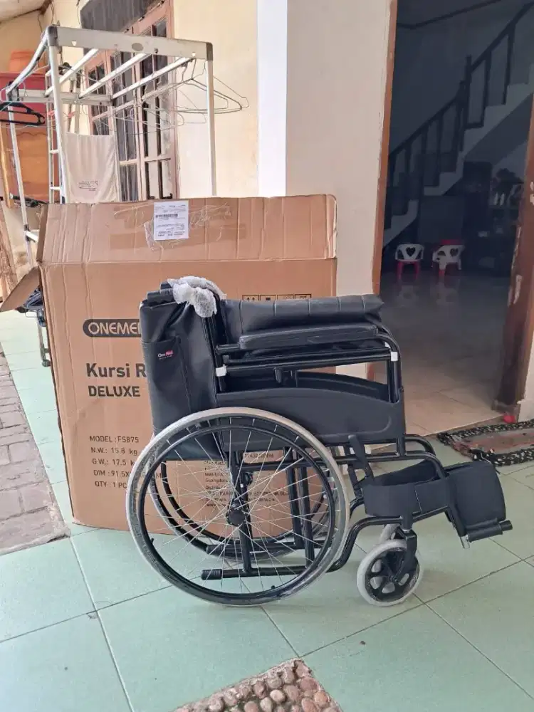 Kursi Roda/Wheel Chair Merk Onemed