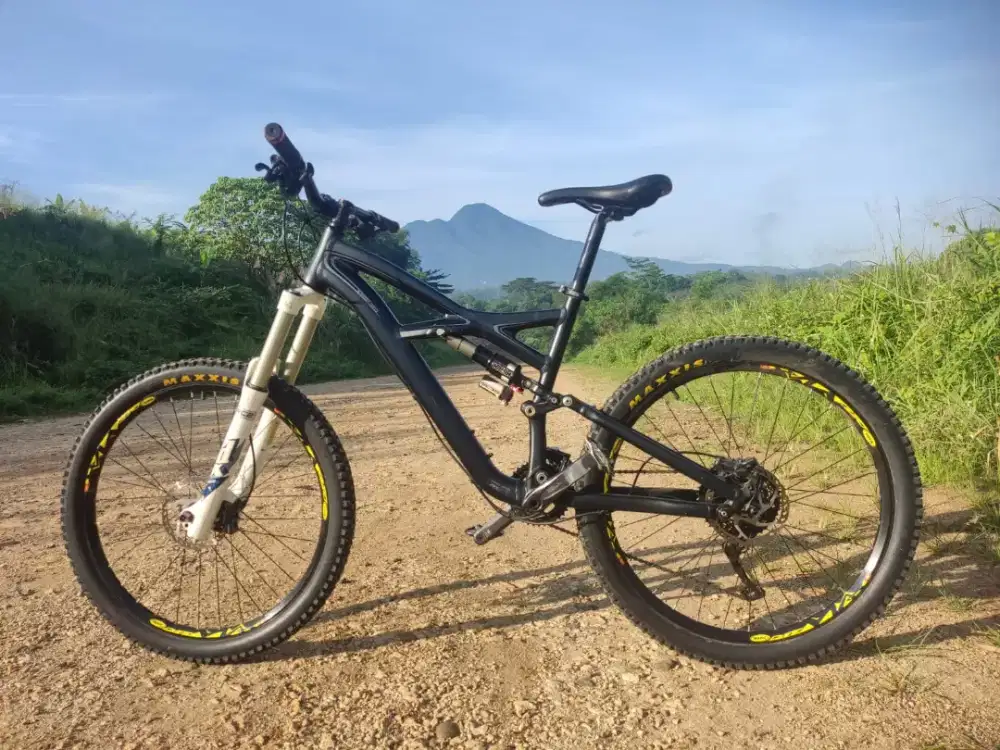 MTB Specialized Enduro (Sepda Gunung)