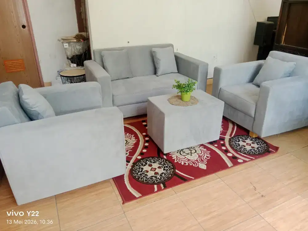 Sofa NEW harga SECOND kaki kayu kokoh