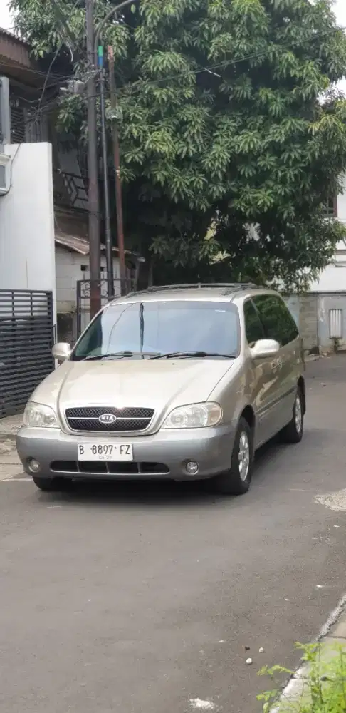 KIA SEDONA 2,4 BENSIN MANUAL