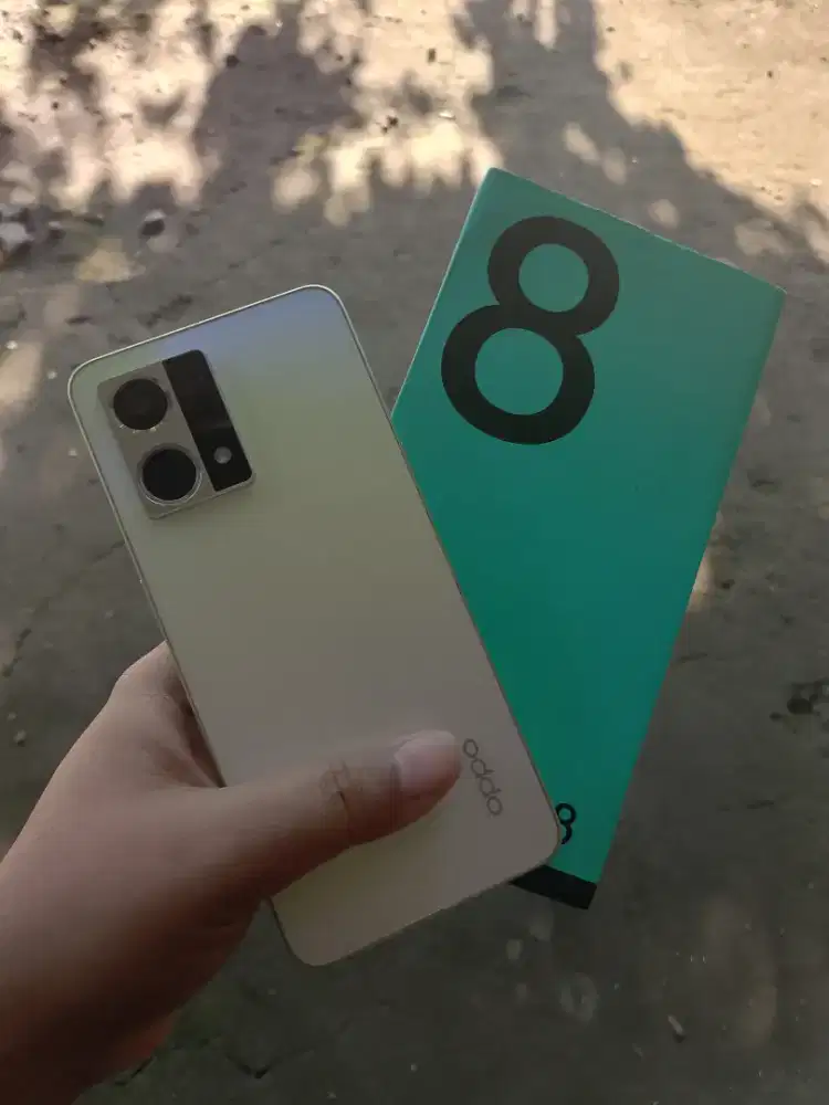 Oppo Reno 8 ram 8/256