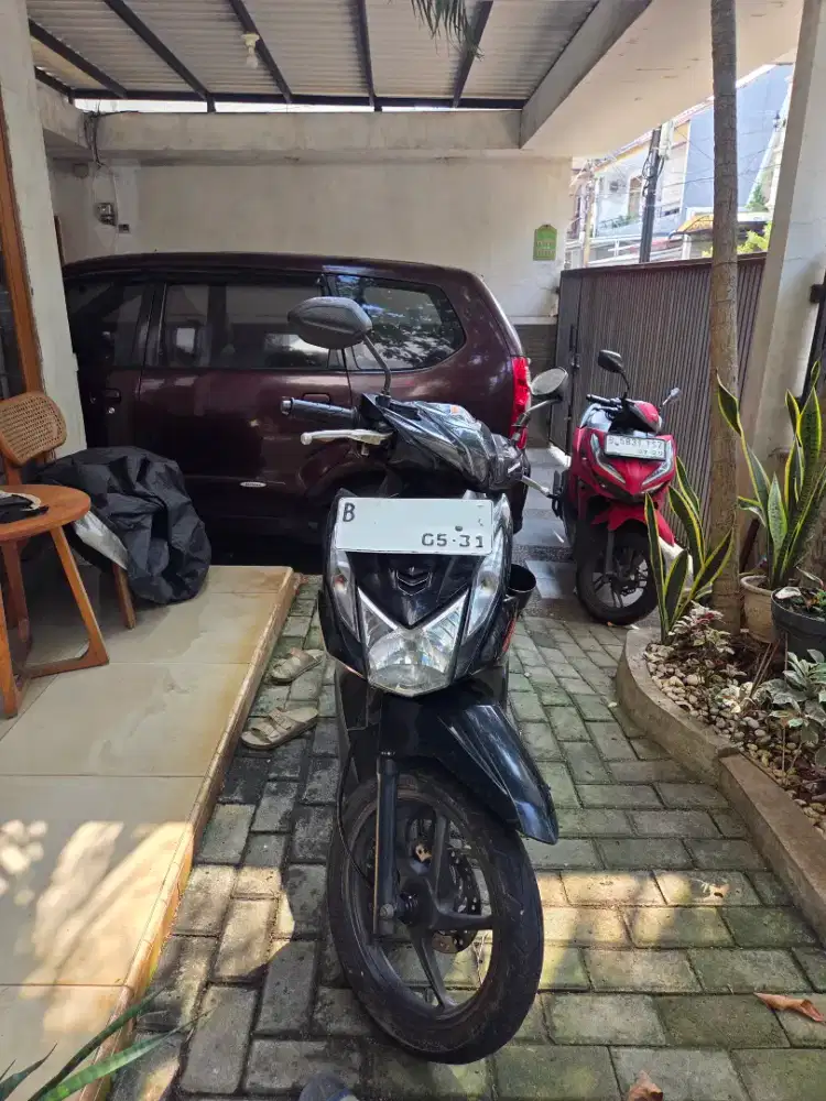 Beat 2016 Hitam Pemakaian Pribadi STNK  Mei 2027, KM 29000 (NO CALL)