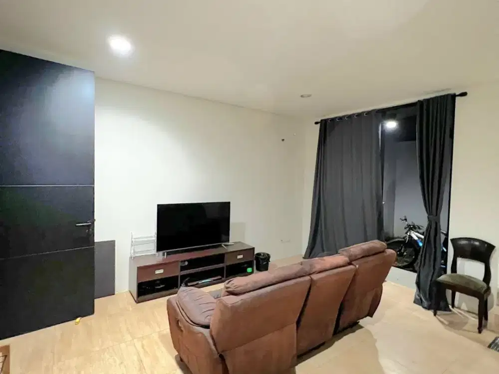 Tinggal Bawa Koper Rumah Baru Cendana Prive Park Serpong – Siap Huni, No Inden, Dapur Baru Lokasi Premium Dekat Gading Serpong