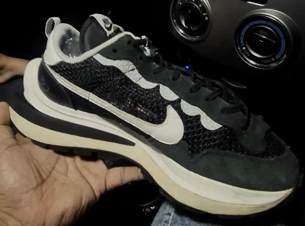 Sepatu nike sacay size 43 dijamin original cuci gudang jual murah