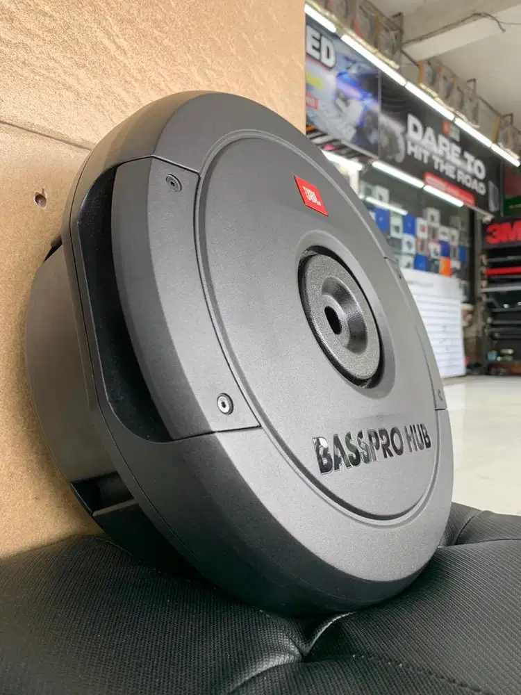 JBL BASSPRO HUB (Subwoofer ban serep)