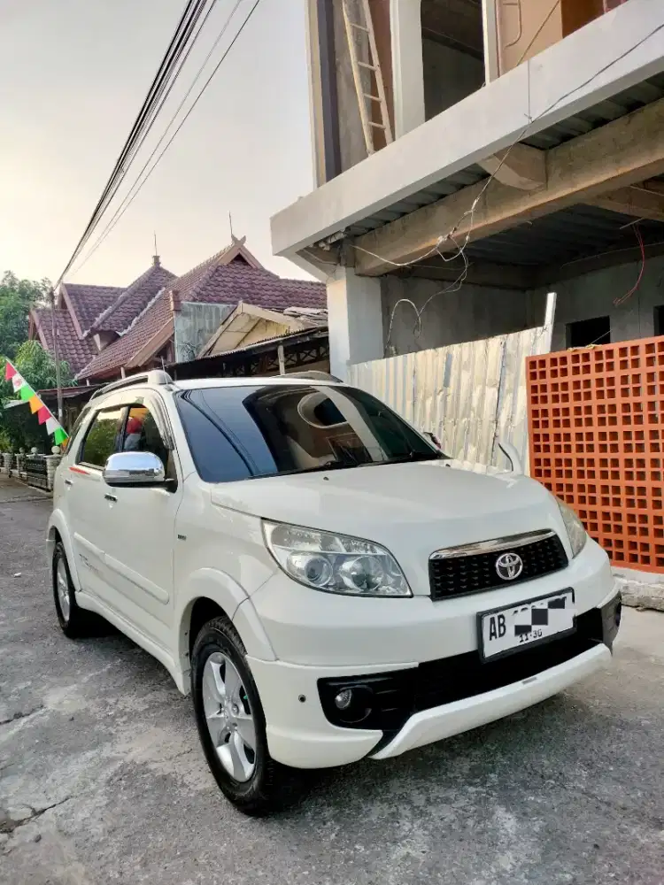 Toyota Rush S TRD Sportivo 2013 asli AB istimewa