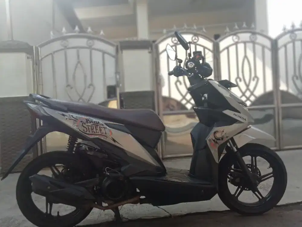 Honda Beat street 2019 body dan bnr2 bagus