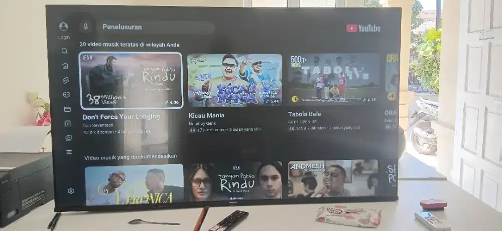 Jual TV 55 Inch smart tv kondisi bagus