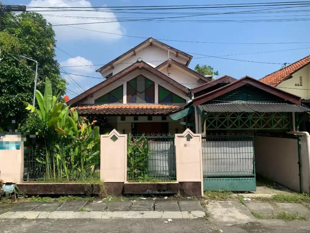 Jual rumah kodya umbulharjo dekat xt square