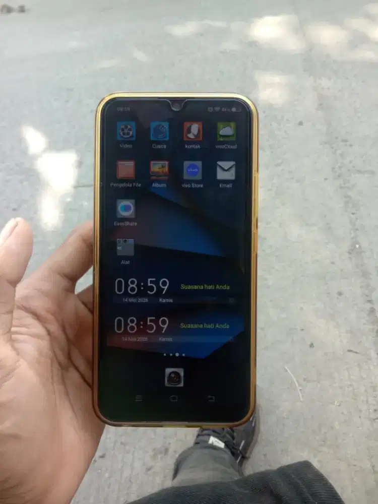 Jual bekas Vivo y17 8/256 second