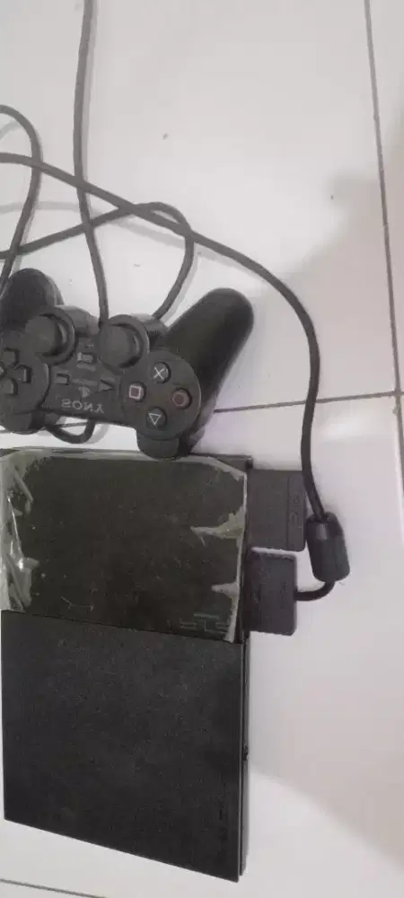 Preloved Play station 2
