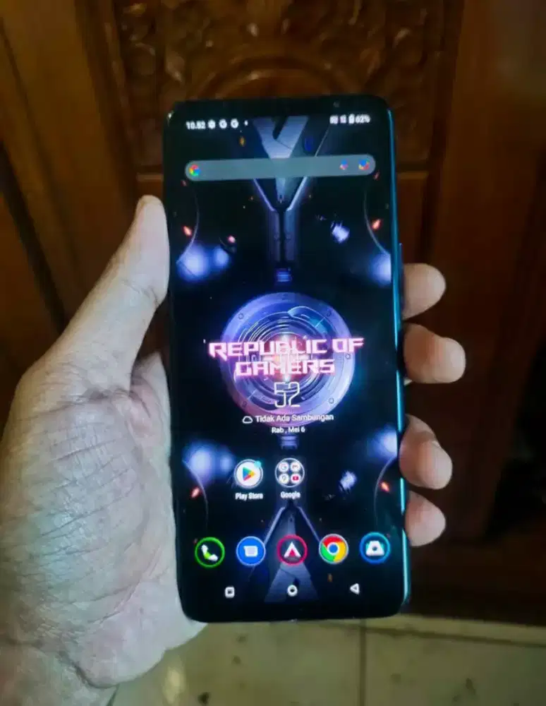 asus rog 5 ram 8/128 asal skr 2,2 cek pasaran jual rugi