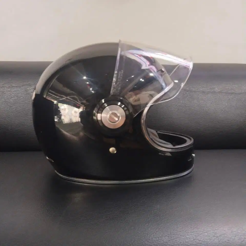 Helm TORC T1 size L