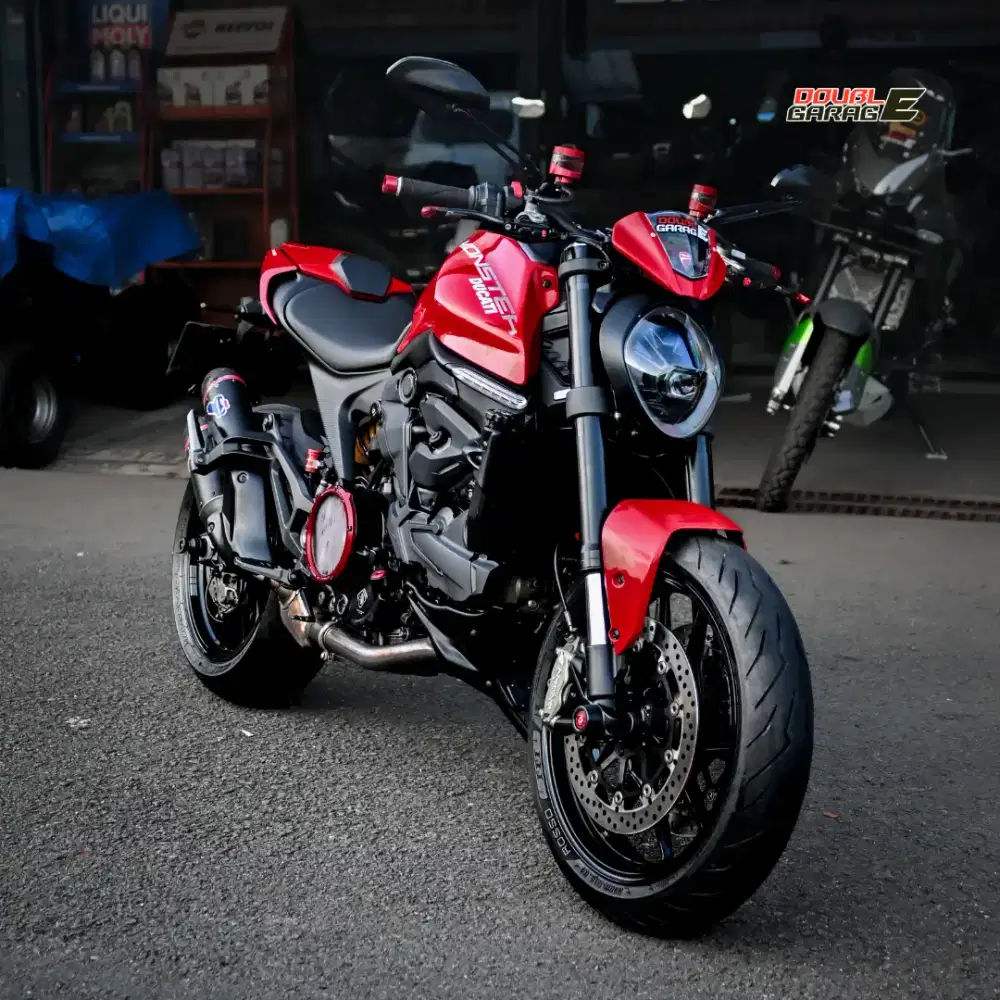 DUCATI MONSTER 937 MERAH 2023 FULL SPEK KM ANTIK UNDER 500 KM