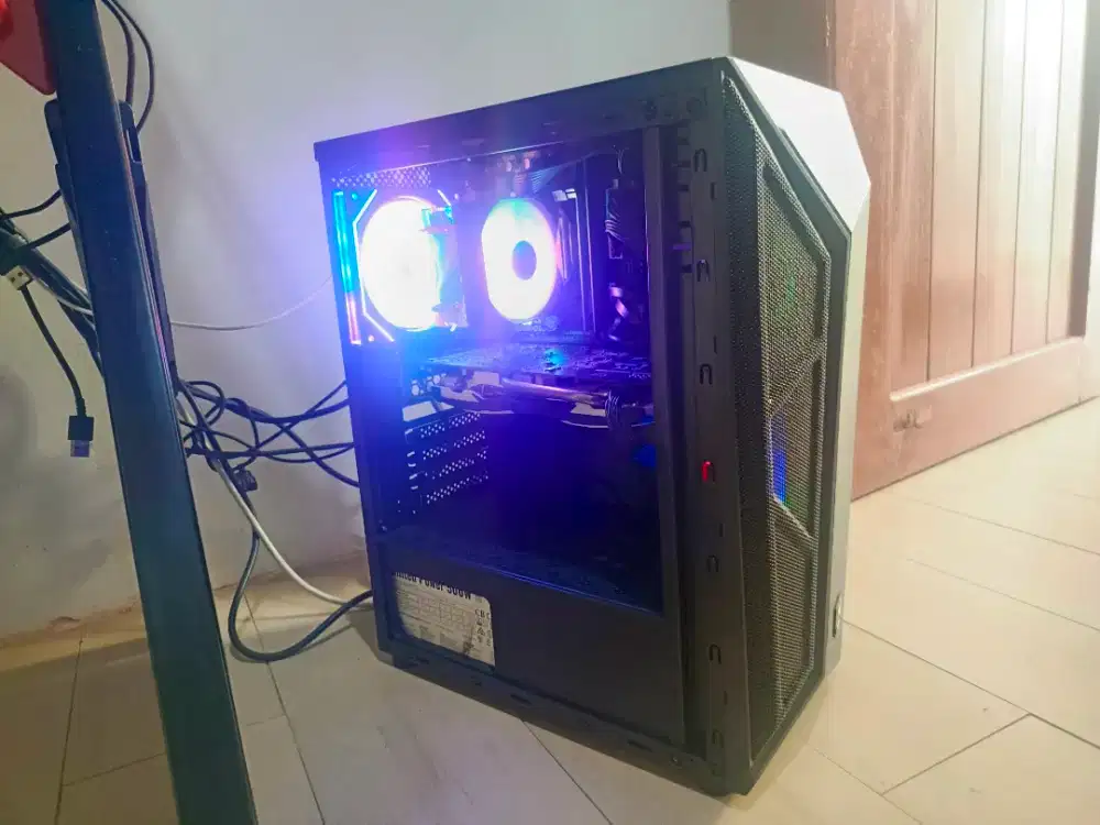 Jual/TT PC Only Intel xeon e3 1230 v3 Ram 12gb VGA RX 570 8gb Ssd
