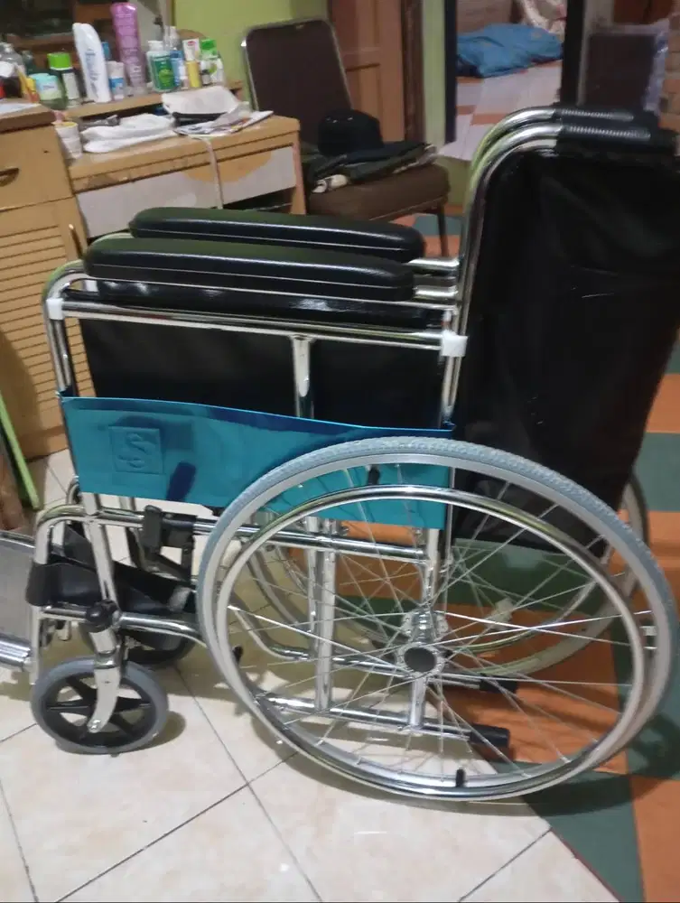 Jual kursi roda bekas