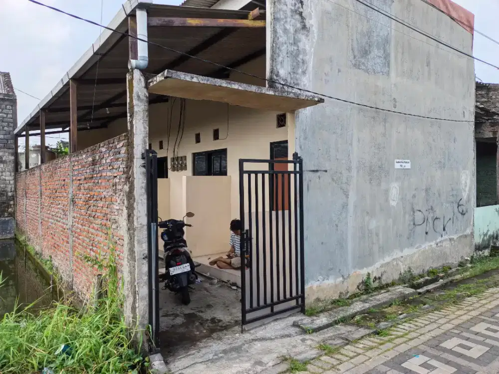 Kos Surabaya benowo