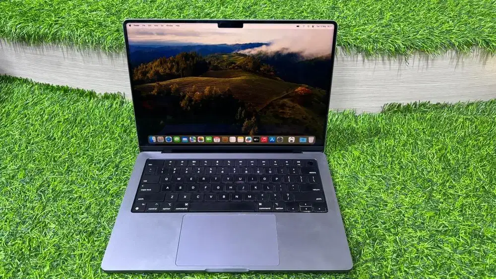 Macbook M1 Pro 16 inch 16 GB 512 GB