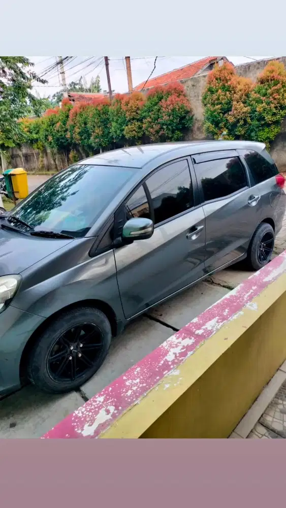 Honda Mobilio 2015 Bensin