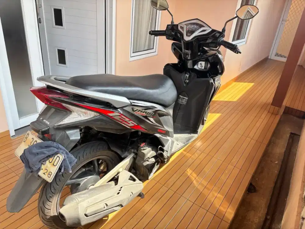 Vario KZR 125CC tahun 2013 warna hitam