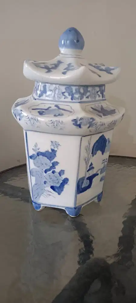 Guci asli china biru putih