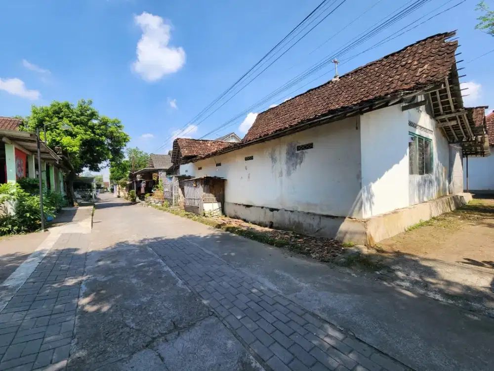 Tanah Murah Maguwo Dekat UPN, Lebar 15 Meter Bonus Bangunan Lama