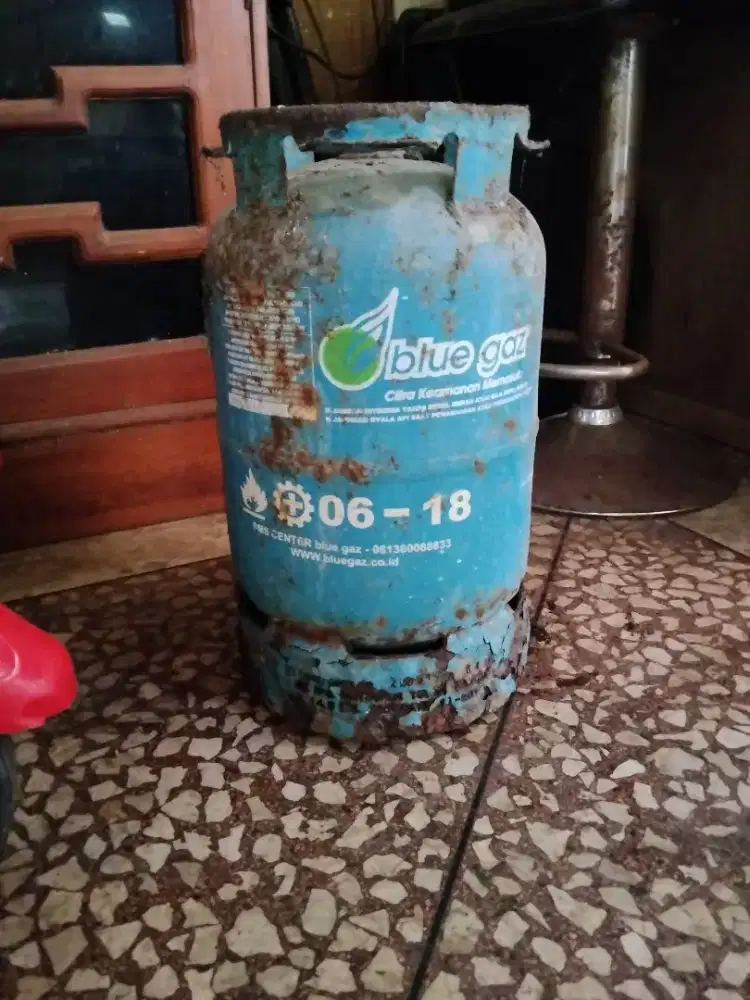 tabung blue gas 5.5 kg  bekas kosongan