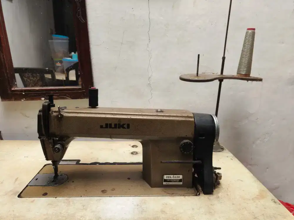 MESIN JAHIT MERK JUKI DDL 5530