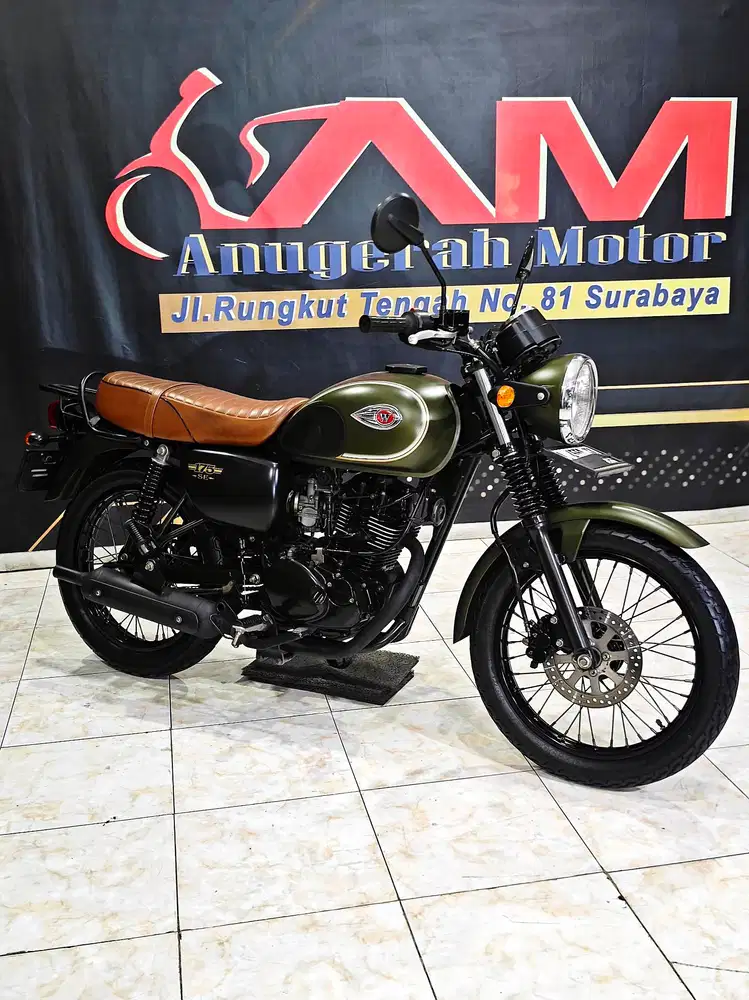 Kawasaki W175 SE MatteGreen Retro odo9rb mewah. Anugerah motor rungkut