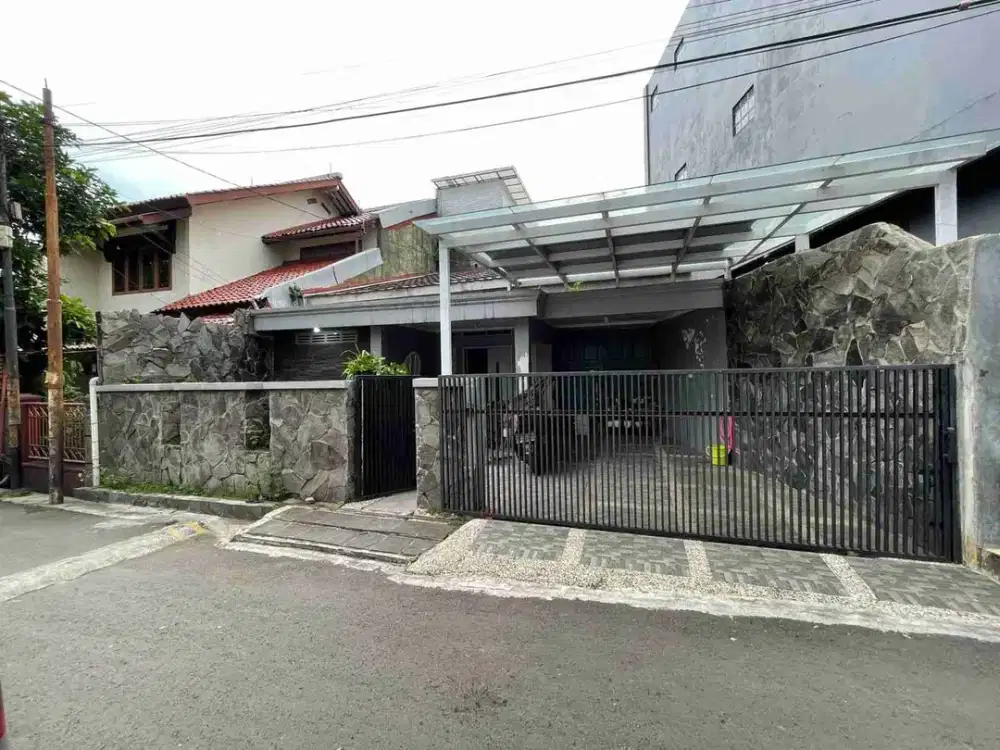 Bismillah, DIJUAL CEPAT RUMAH MURAH STRATEGIS TENGAH KOTA BANDUNG 
Sayap Pasirluyu!!!