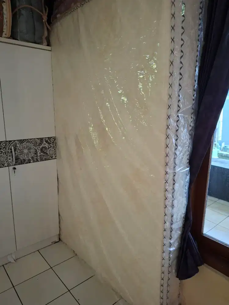 DIJUAL KASUR SECOND