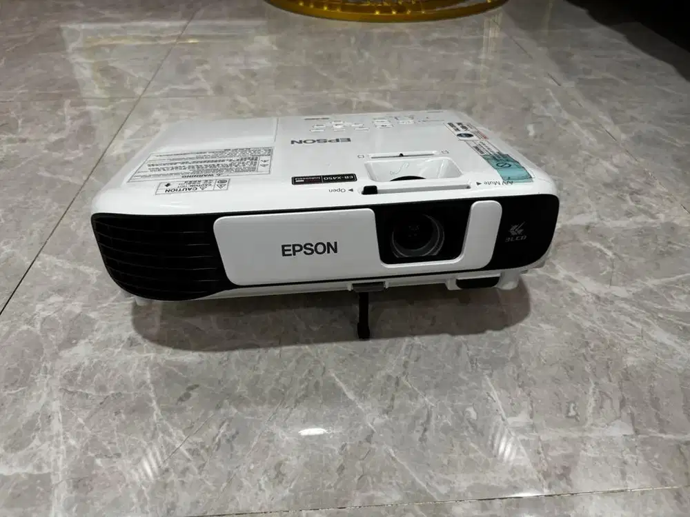 Proyektor Epson EB-X450