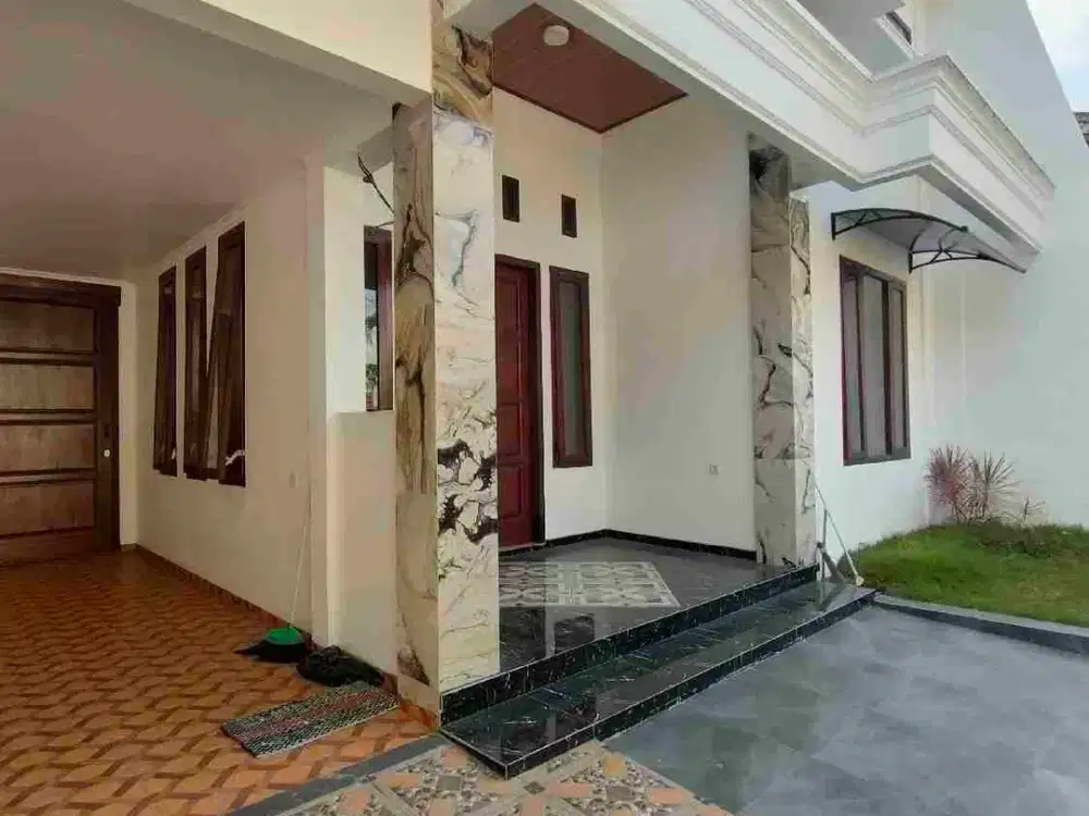 Rumah American Araya Blok Depan
