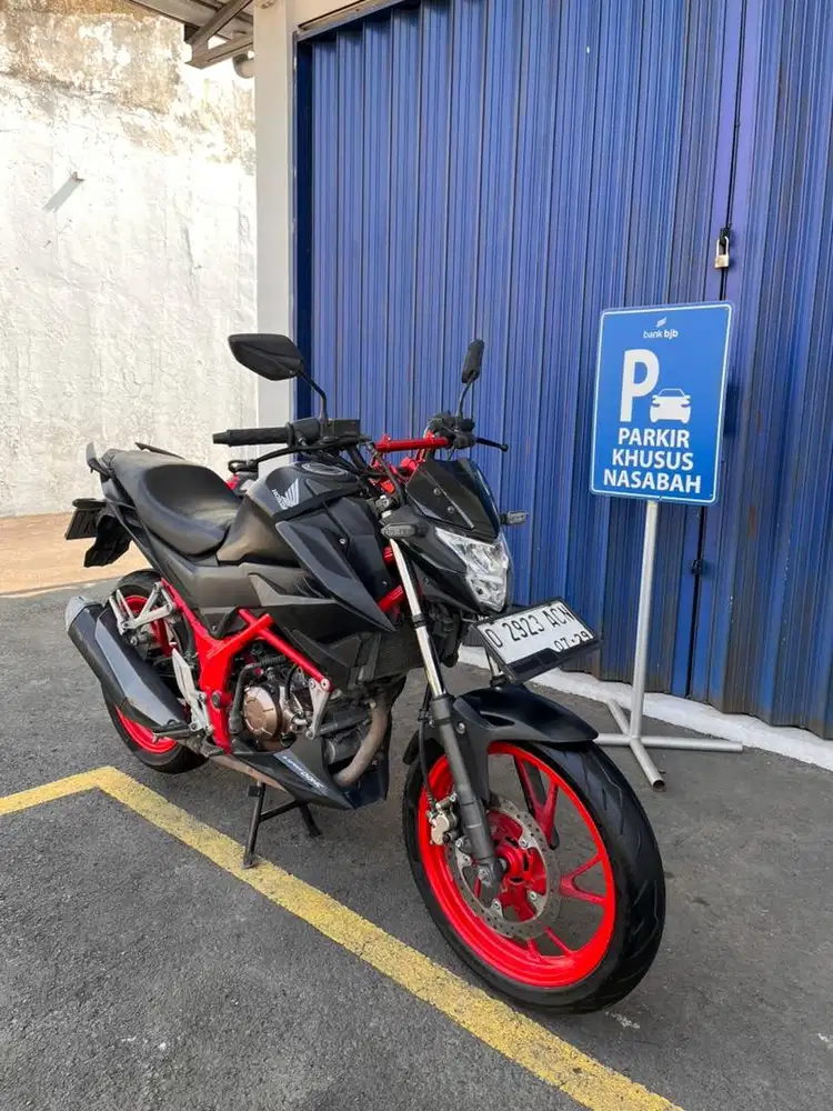 Honda cb150R 2019