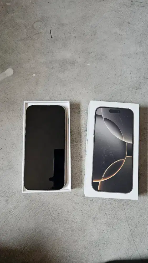 Iphone 16 Pro 256GB Natural Titanium