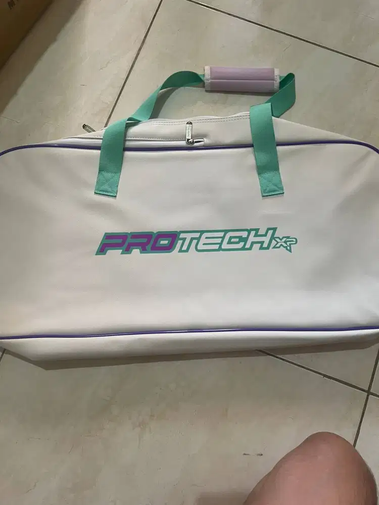 tas badminton protech baru import dan original