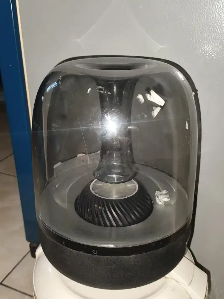 Speaker Kardon aura studio 2