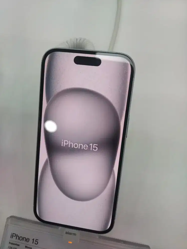 PROMO BUNGA RINGAN IPHONE 15 128