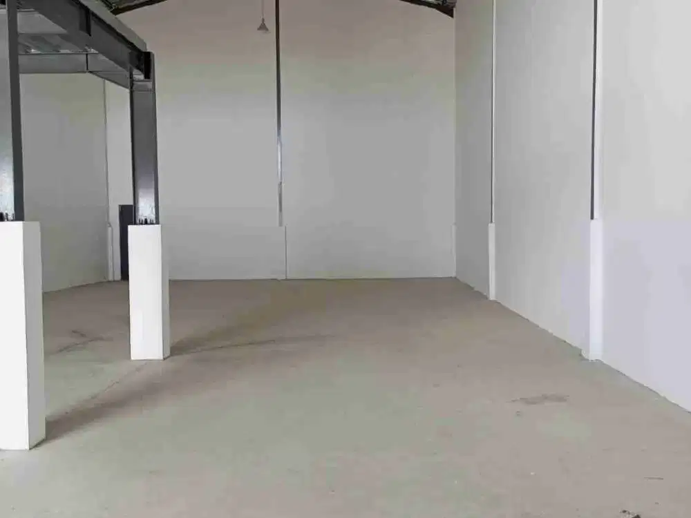Dijual/Disewakan Gudang Luas 300m2 Airport City Teluk Naga Tangerang