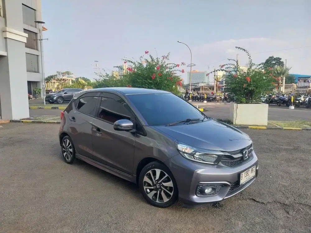Honda Brio RS Matic 2022 km 41 ribu Grey