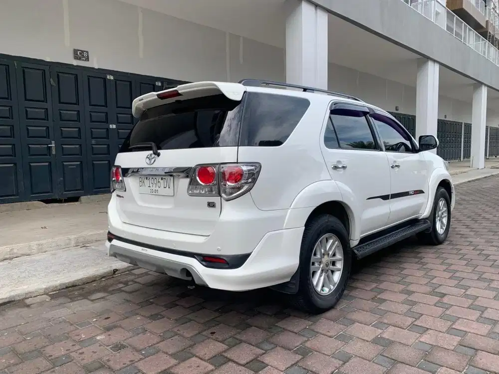 Toyota Fortuner 2013 Bensin