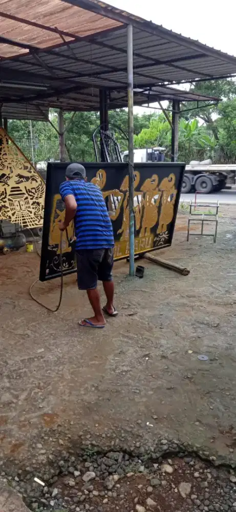 Pagar pintu kanopi tralis