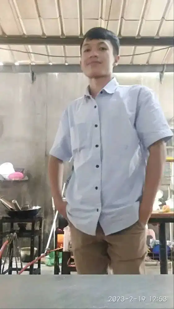 Saya sedang mencari pekerja'an.