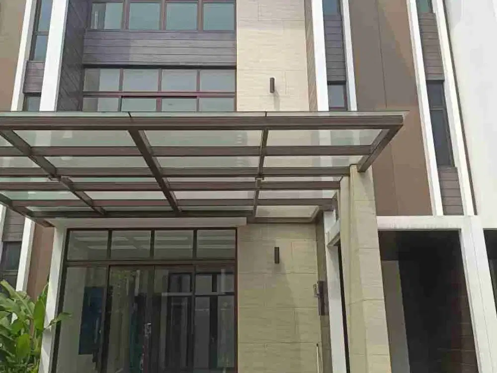 Jual Rugi Rumah 3.5 lantai di Morizen, Summarecon Bekasi