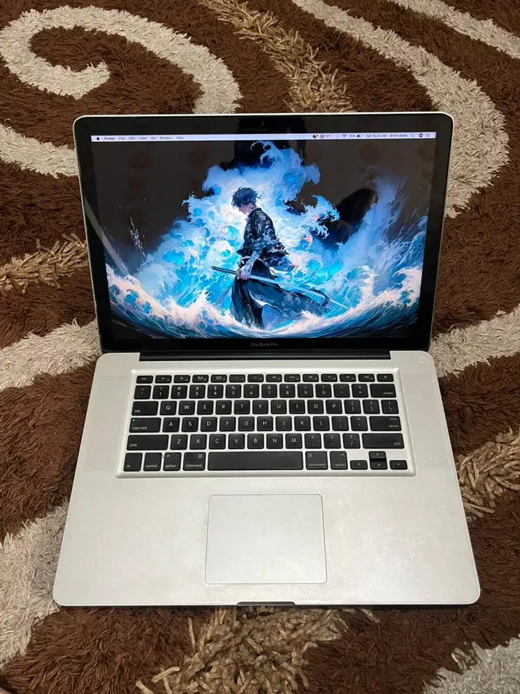 Macbook pro 15 inch i5 4/500gb