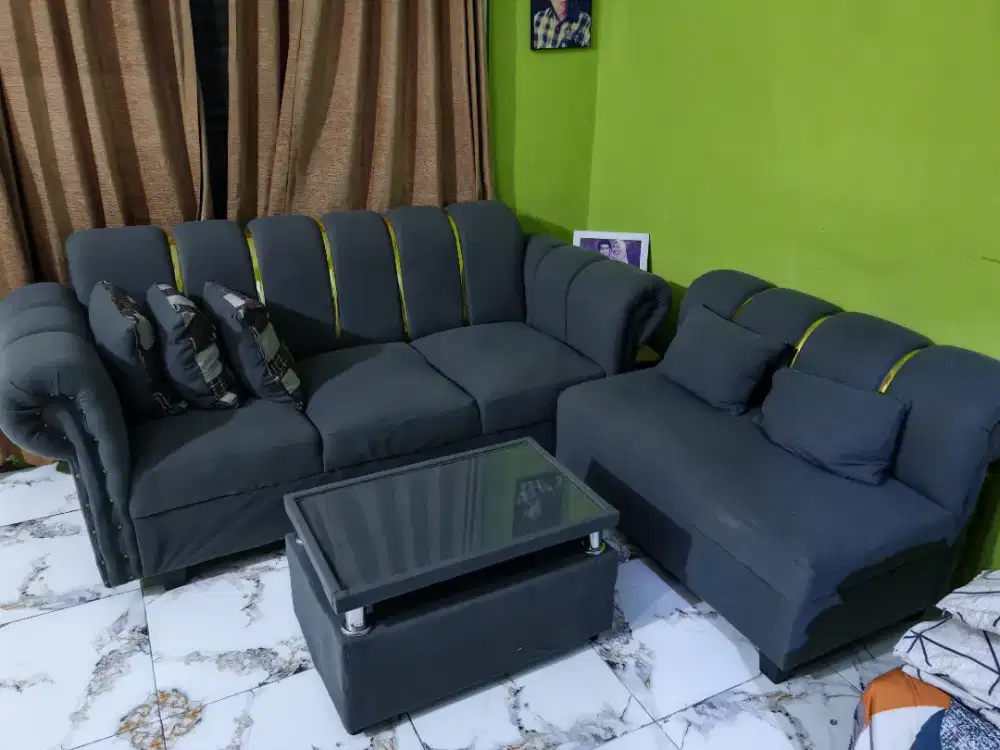 Sofa L minimalis
