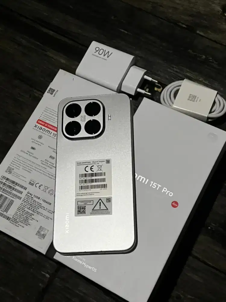 XIAOMI 15T PRO 12/1TB Resmi Indonesia Like New Garansi Panjang
